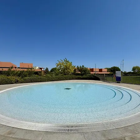 Prestige 3 With Pool By Homing Apartment